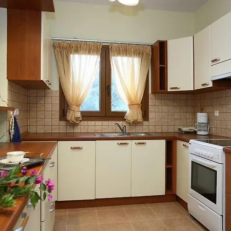 Malena Villa Glossa